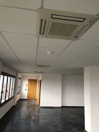 Oficina en alquiler en Instituts - Universitat en Lleida