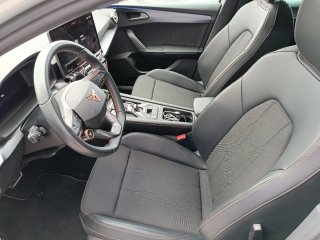 CUPRA Leon 2025