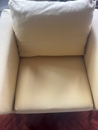 Sillón moderno amarillo Ikea