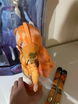 Muñeca Rainbow high