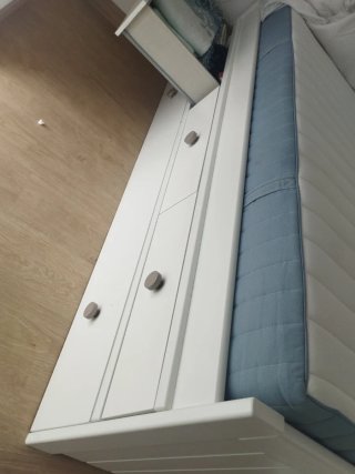 Cama nido blanca, dos colchones uno completamente