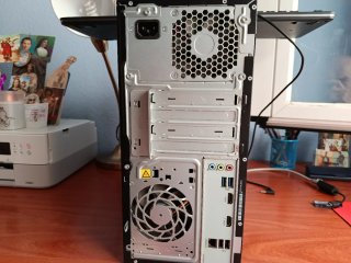 Computer HP Pavilion Desktop con Intel Core i5