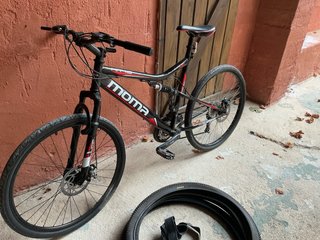 Bicicleta de Montaña Moma Hit 10