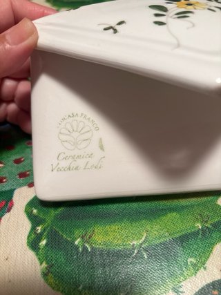 Porta posta in ceramica decorata a mano