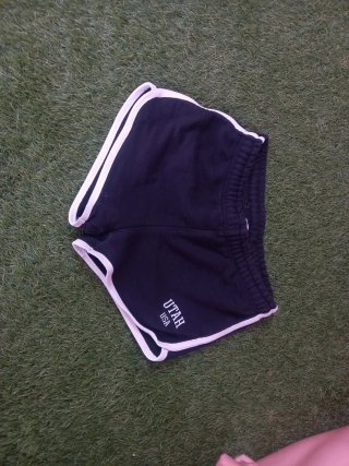 Shorts negros estilo americano