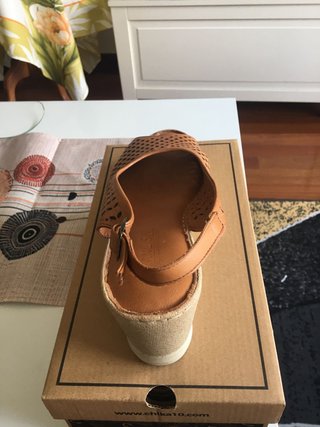 Sandalias MANLISA cuero marrón