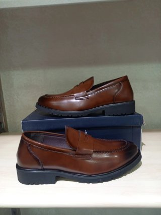 Mocassini uomo marrone taglia 42
