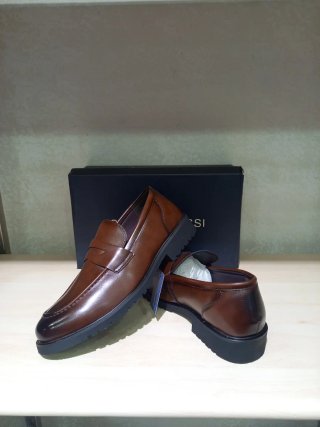 Mocassini uomo marrone taglia 42