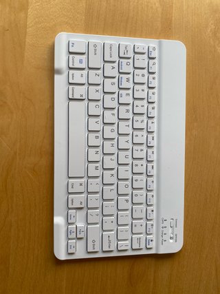 Teclado Bluetooth Universal Blanco