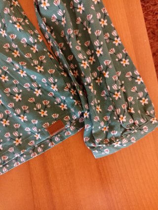 Lote 2 blusas niña 12 años Boboli
