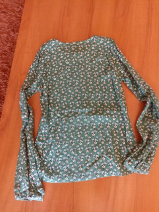Lote 2 blusas niña 12 años Boboli