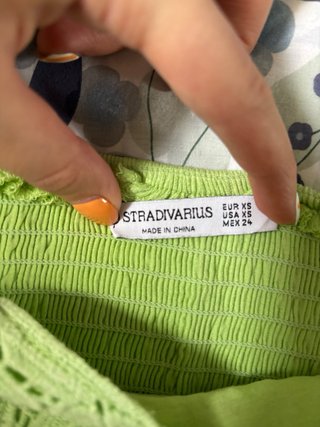 Top encaje verde talla XS