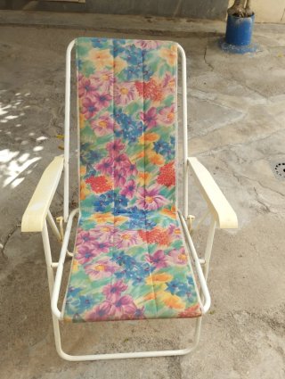 Silla de playa plegable floral