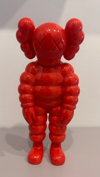 Figura Kaws Roja