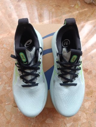 Zapatillas usadas Asics Nimbus 28 Verdes