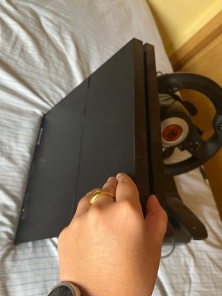 Play 4 + Volantes + Juegos