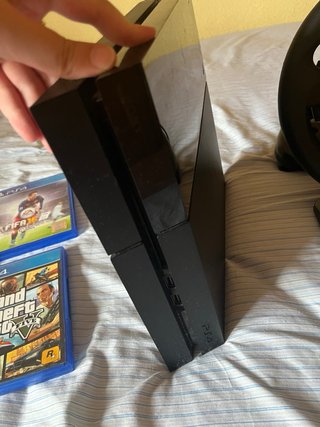 Play 4 + Volantes + Juegos