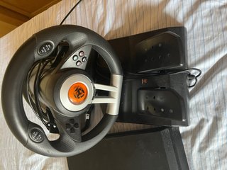 Play 4 + Volantes + Juegos