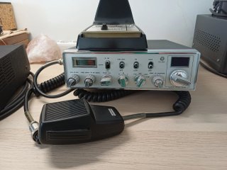 Emisora CB SUPER STAR con micrófono y previo