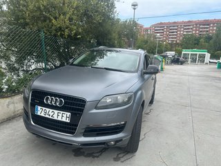 Audi Q7 3.0 TDI Quattro (2006- Estética Gris Mat