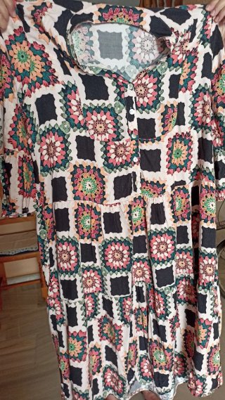 Vestido amplio talla 52.