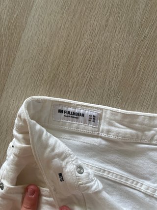 Baquero blanco de pullybear talla 38