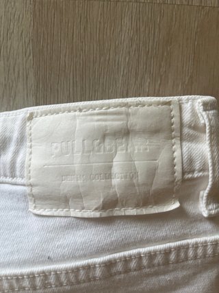 Baquero blanco de pullybear talla 38