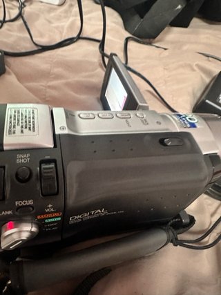 Videocámara JVC GR-DVL160EG MiniDV + funda + carga