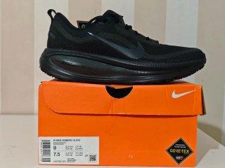 Zapatillas Nike Vomero 18 Goretex Talla 40.5
