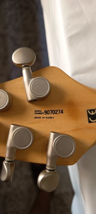 Guitarra Eléctrica Cort S2550