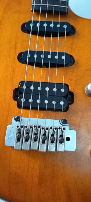Guitarra Eléctrica Cort S2550