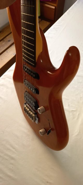 Guitarra Eléctrica Cort S2550