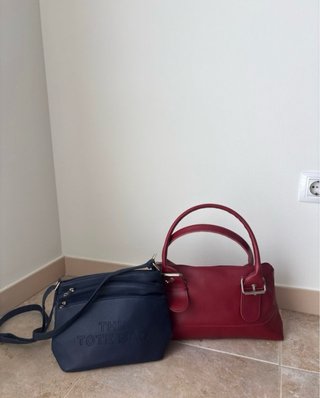 Lote 2 Bolsos: Azul y Rojo