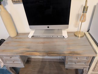 Escritorio madera mango gris y dorado