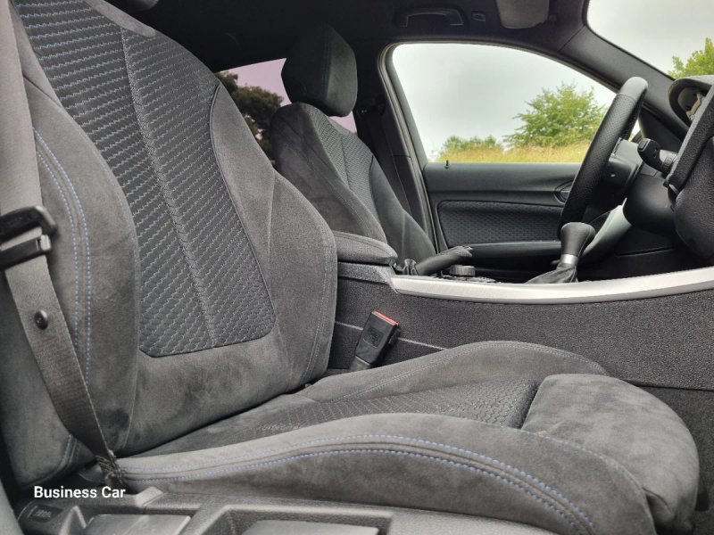 BMW Serie 1 2015, foto 37