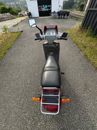 Suzuki Lido 75 Roja Scooter