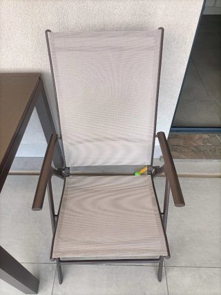 Conjunto de jardin de acero mesa + 4 sillas