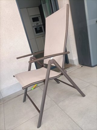Conjunto de jardin de acero mesa + 4 sillas