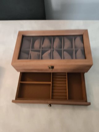 Scatola portaorologi in legno con cassetto
