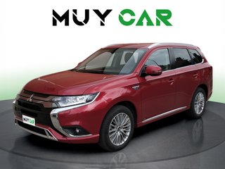Mitsubishi Outlander 2.4 PHEV Kaiteki 4WD Auto 165 kW (224 CV)