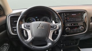 Mitsubishi Outlander 2.4 PHEV Kaiteki 4WD Auto 165 kW (224 CV)