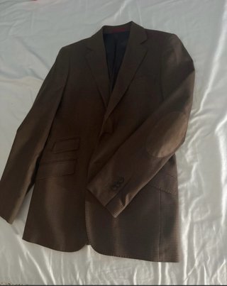 Americana de hombre con coderas