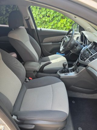Chevrolet Cruze 2011