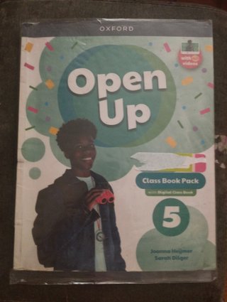 Open Up 5 Course Book (Spain)
