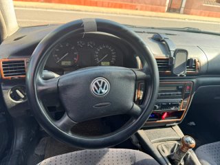 Volkswagen Passat 1998