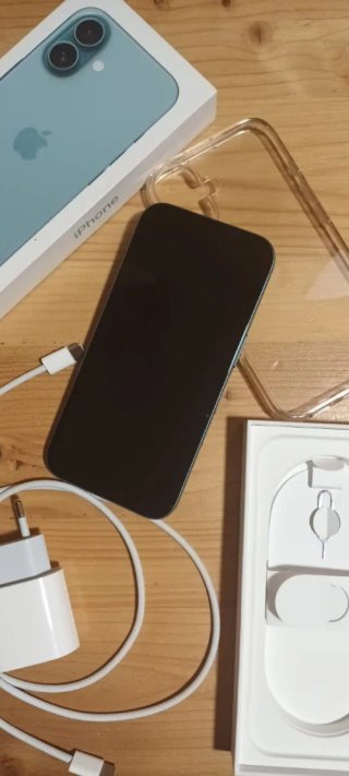 iPhone 16 128GB Verde metal