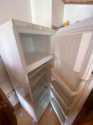 Nevera Indesit Blanca