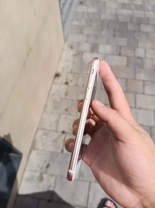 iPhone 8 Gold