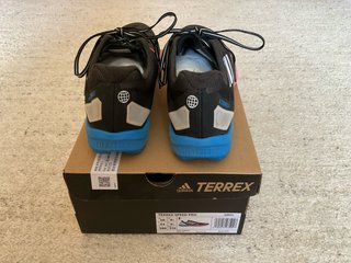 Adidas Terrex Speed Pro 44 (US10). Muy buen estado