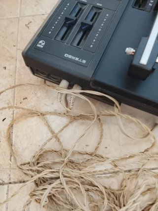 Tocadiscos Philips con altavoces
